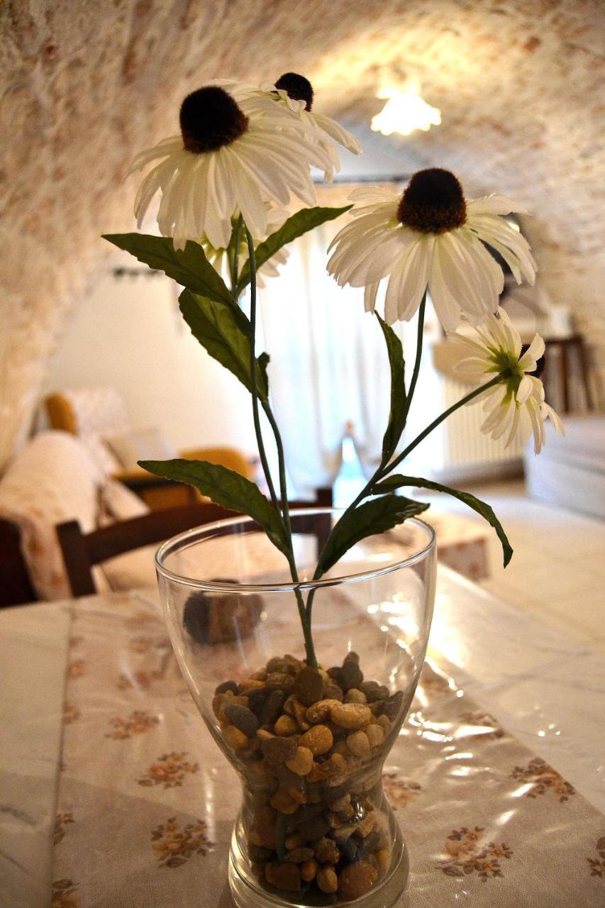 Converse Fra I Trulli Alberobello Luaran gambar