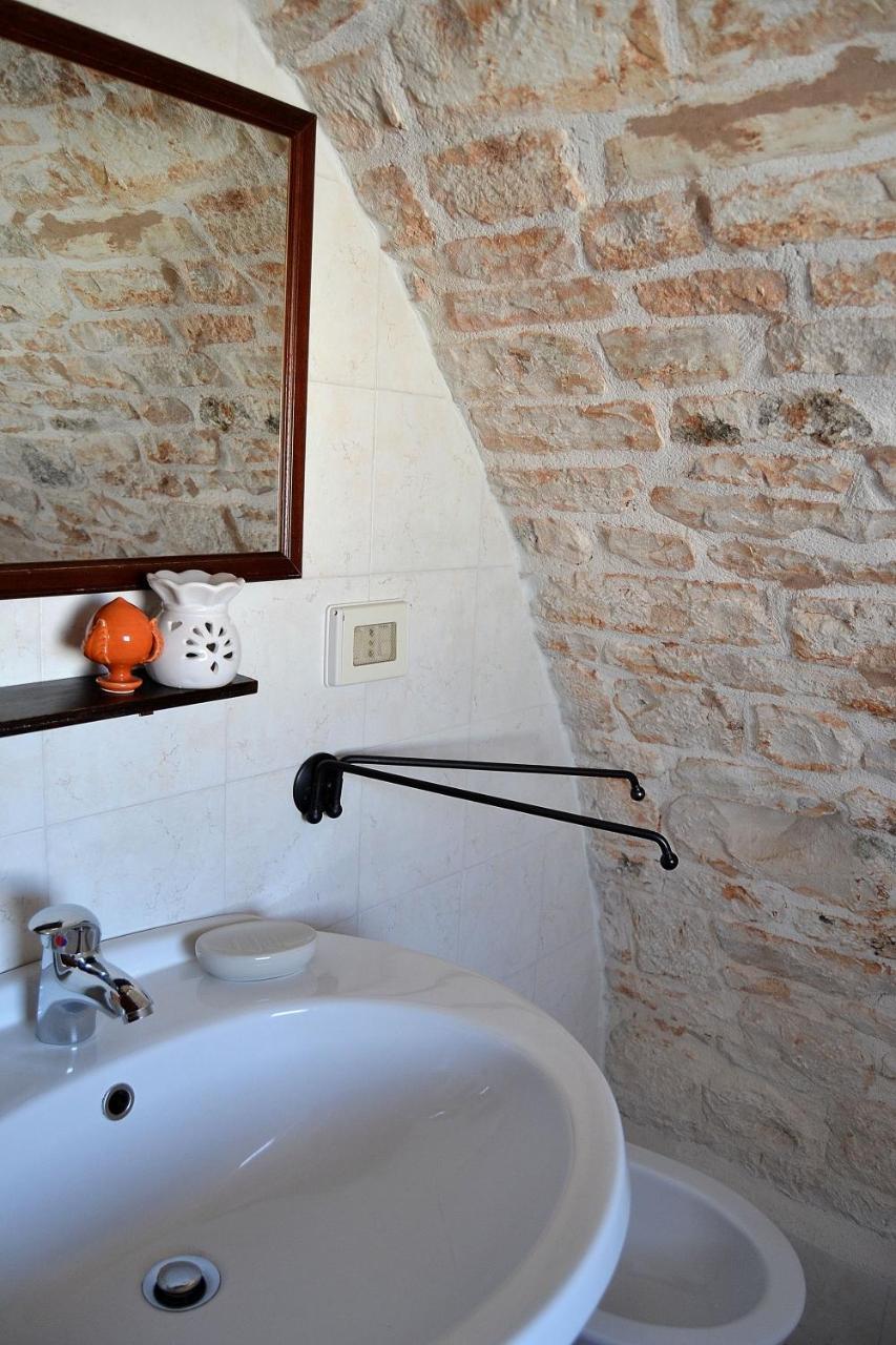 Converse Fra I Trulli Alberobello Luaran gambar
